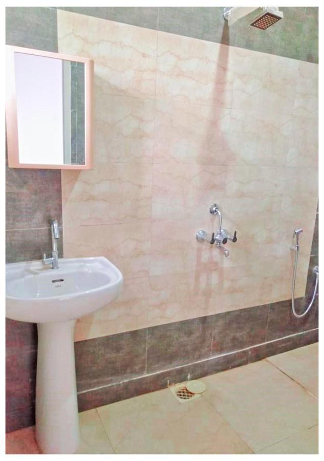 AYM Yoga Resort Arambol GOA Exteriör bild